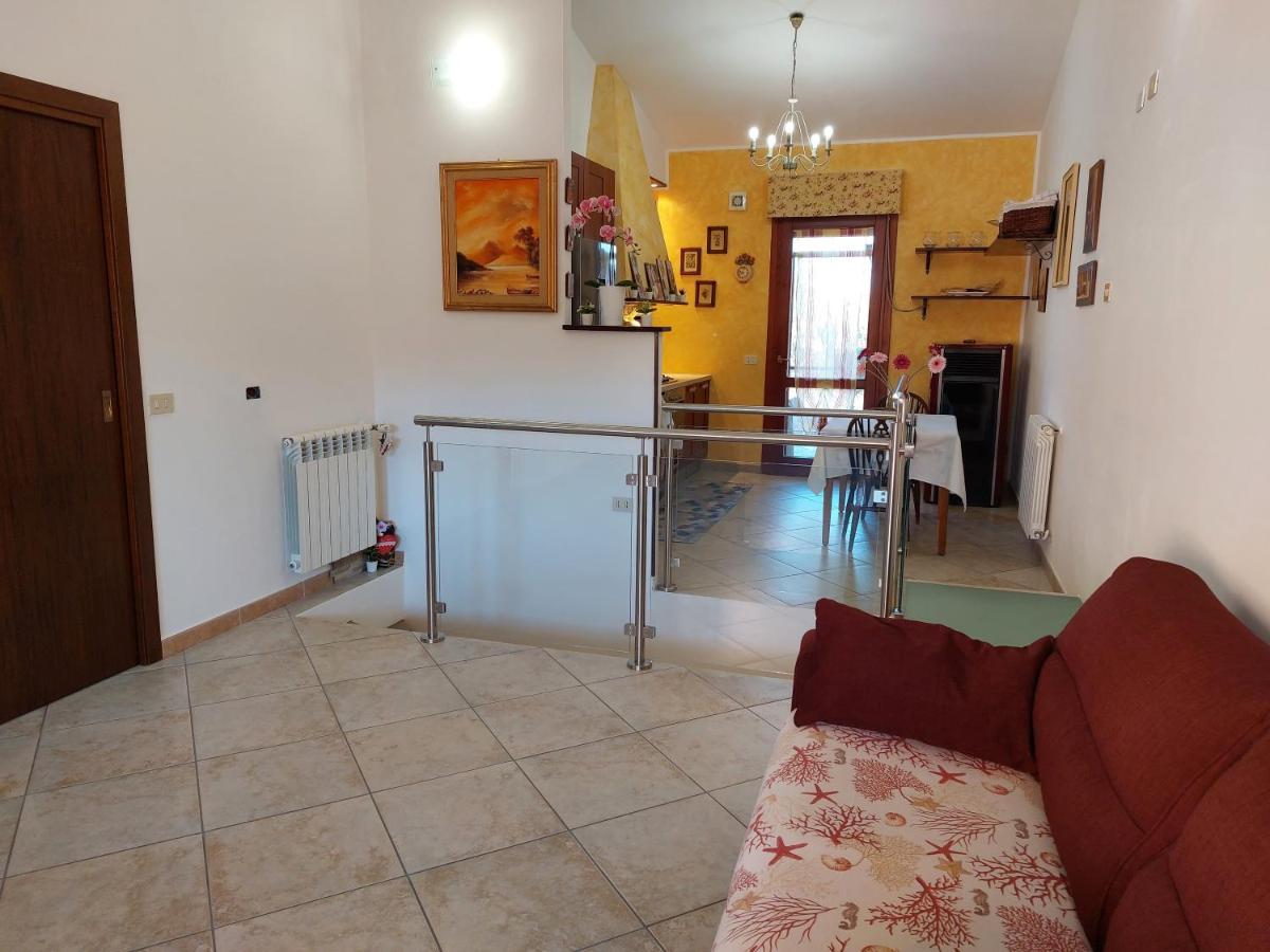 فيلا La Casa Di Eledo La Maddalena  المظهر الخارجي الصورة